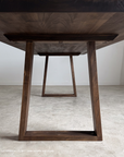 Ara Table