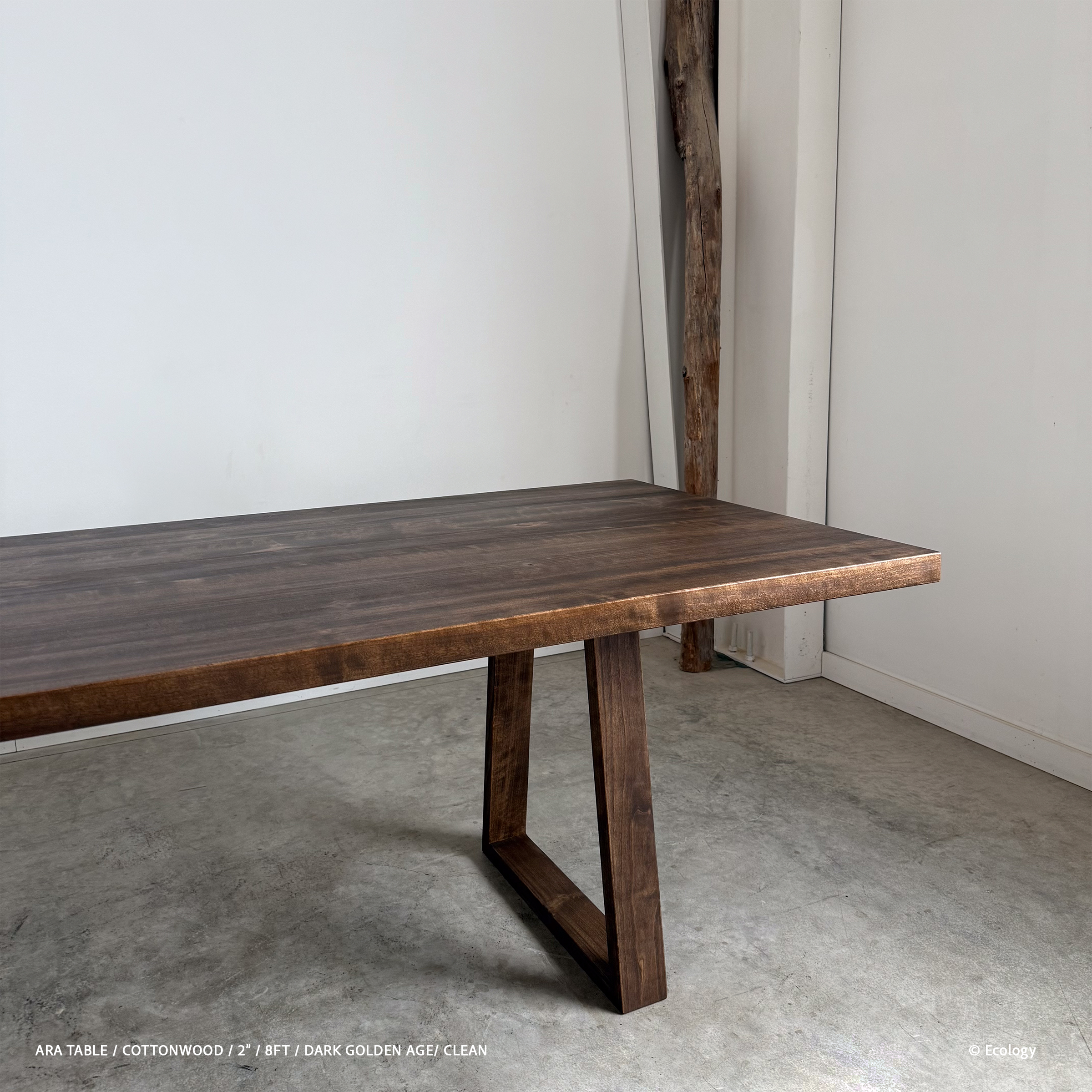 Ara Table