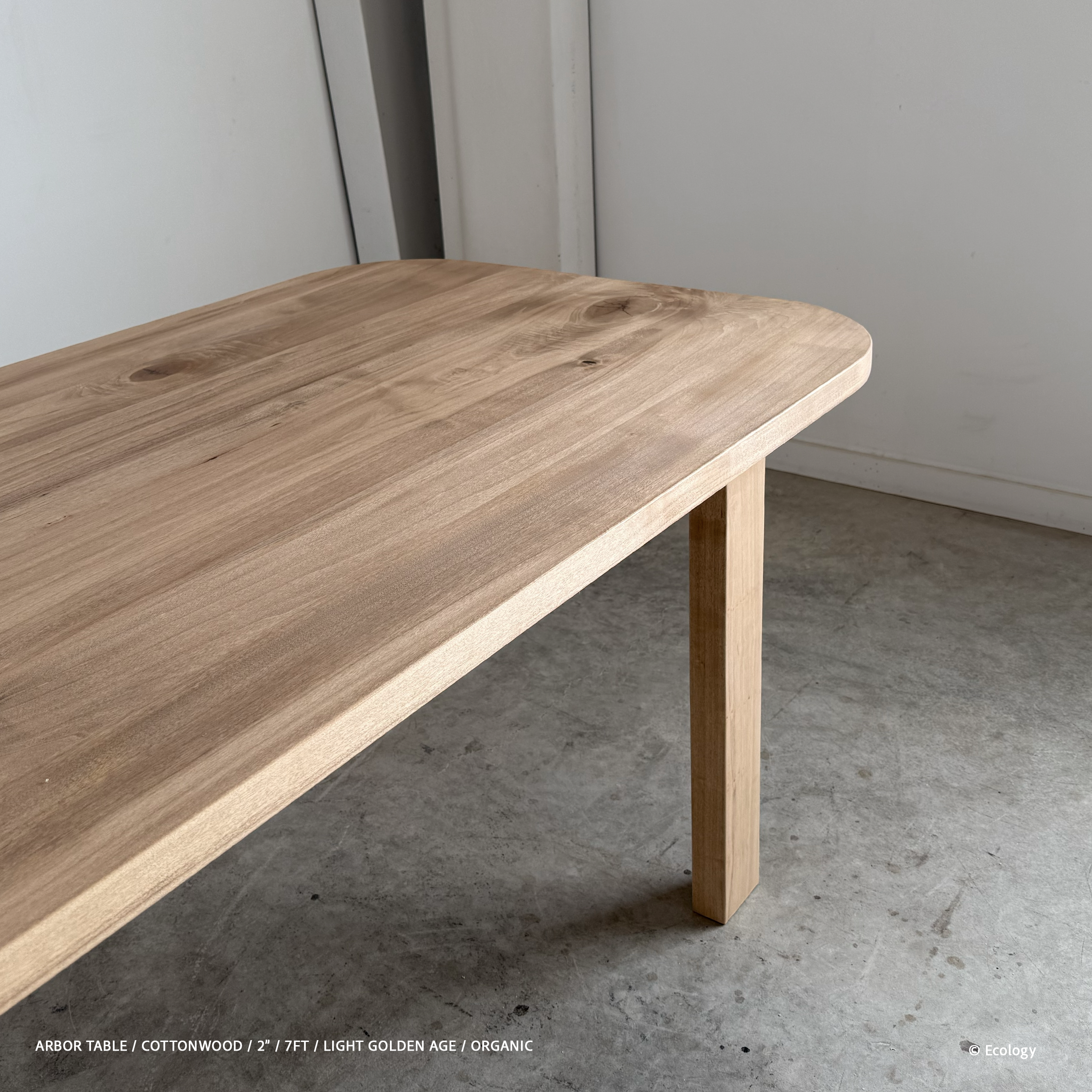 Arbor Table
