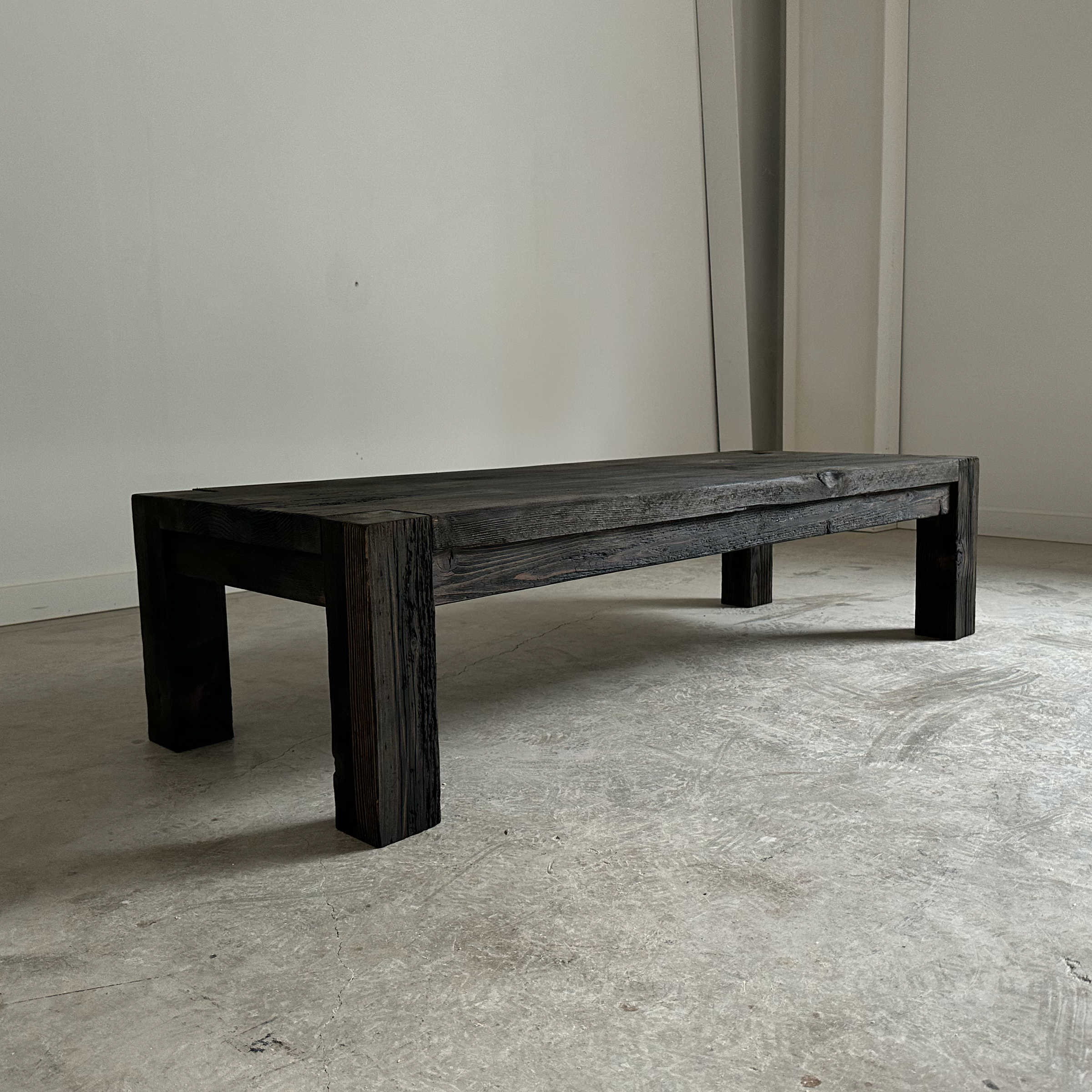 Soya Coffee Table