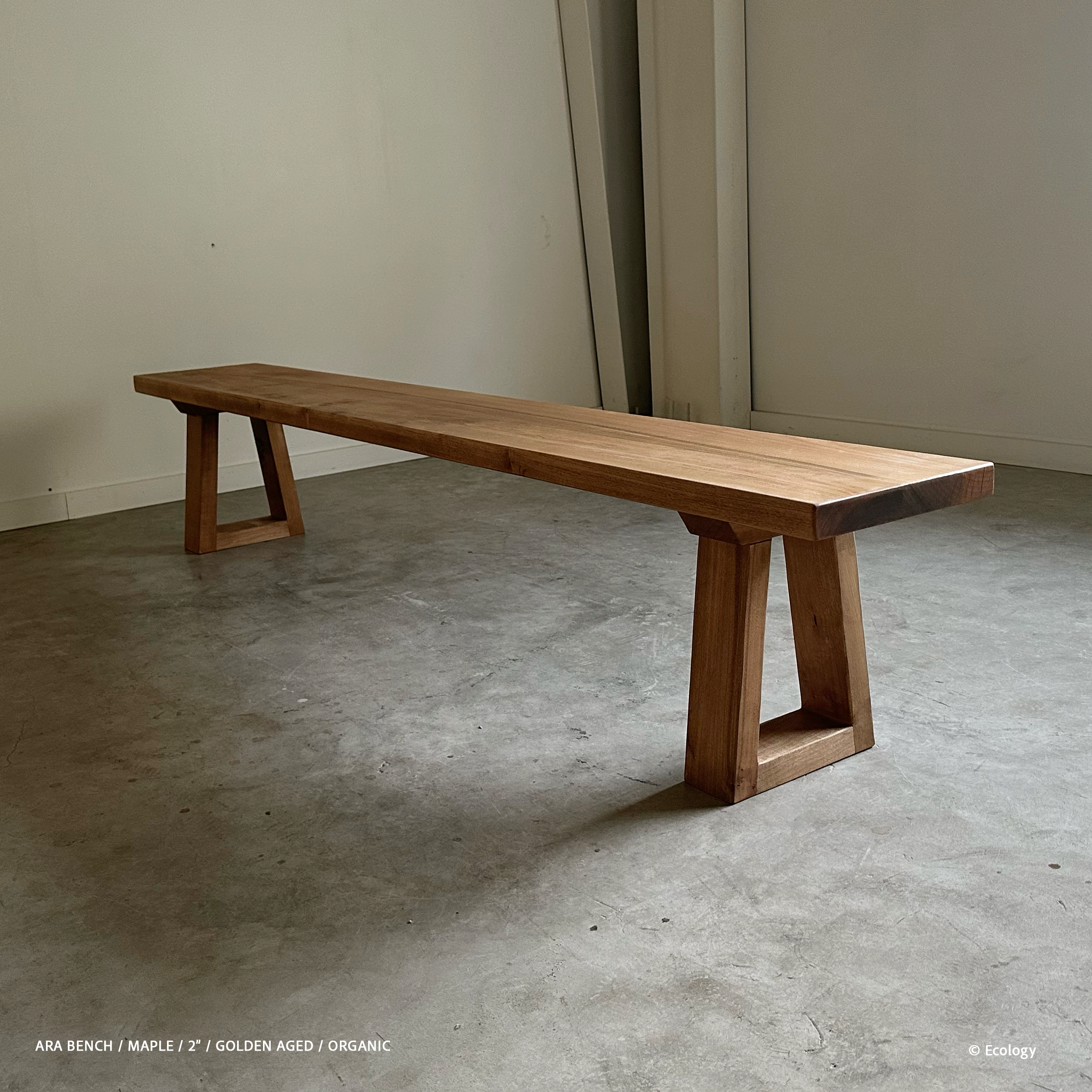 Ara Bench