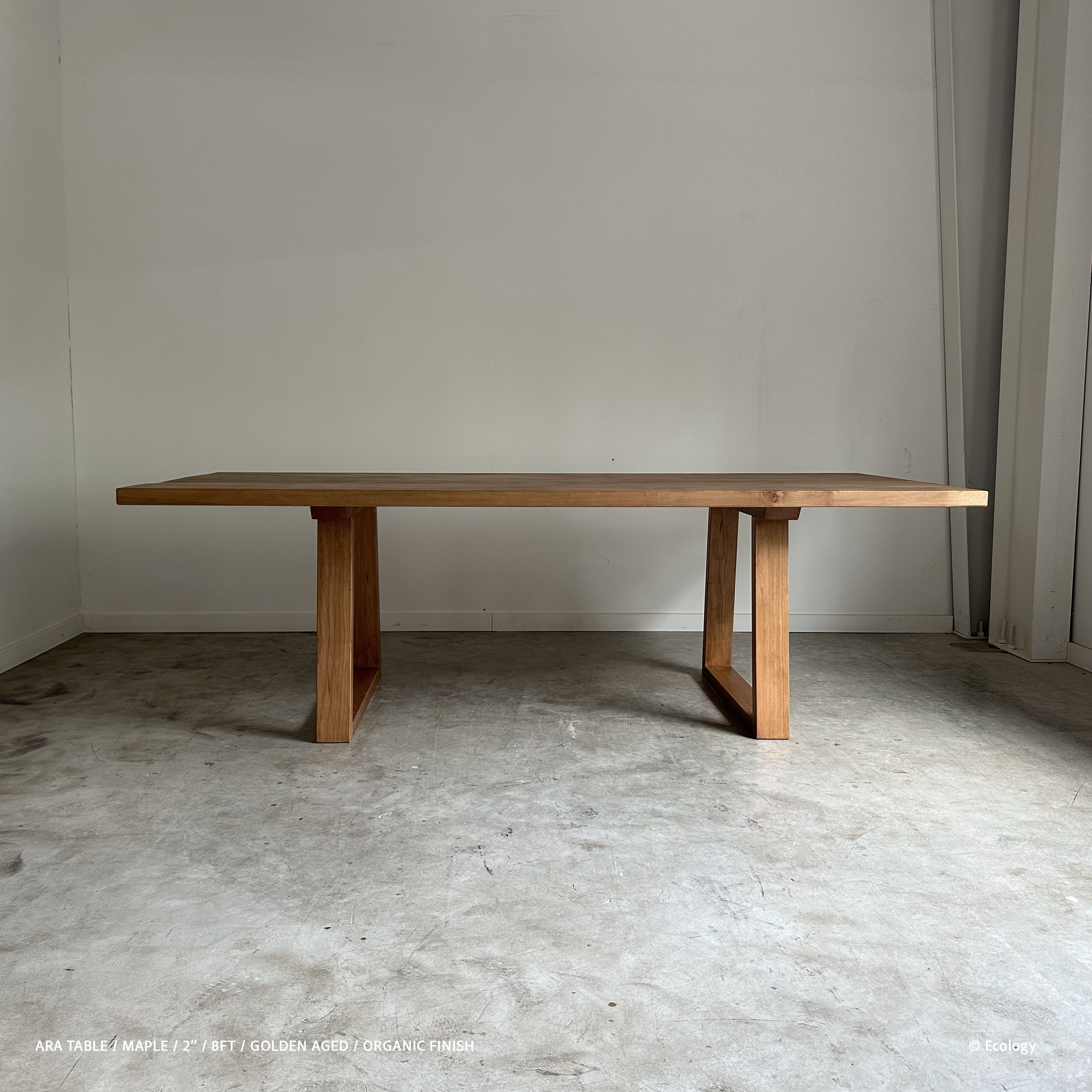 Ara Table