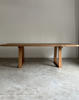 Ara Table