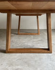 Ara Table