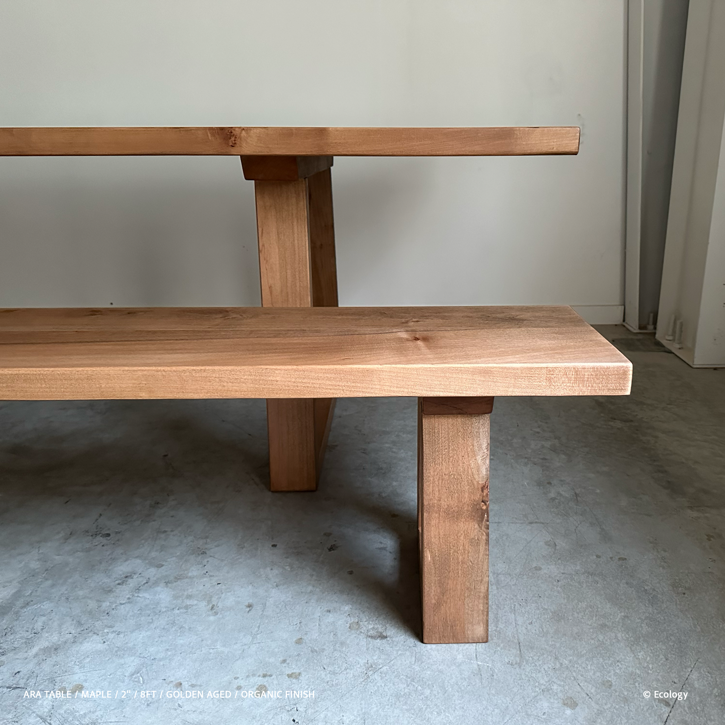 Ara Table