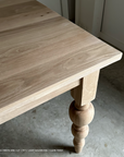 Flora Table