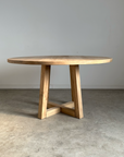Nook Round Table