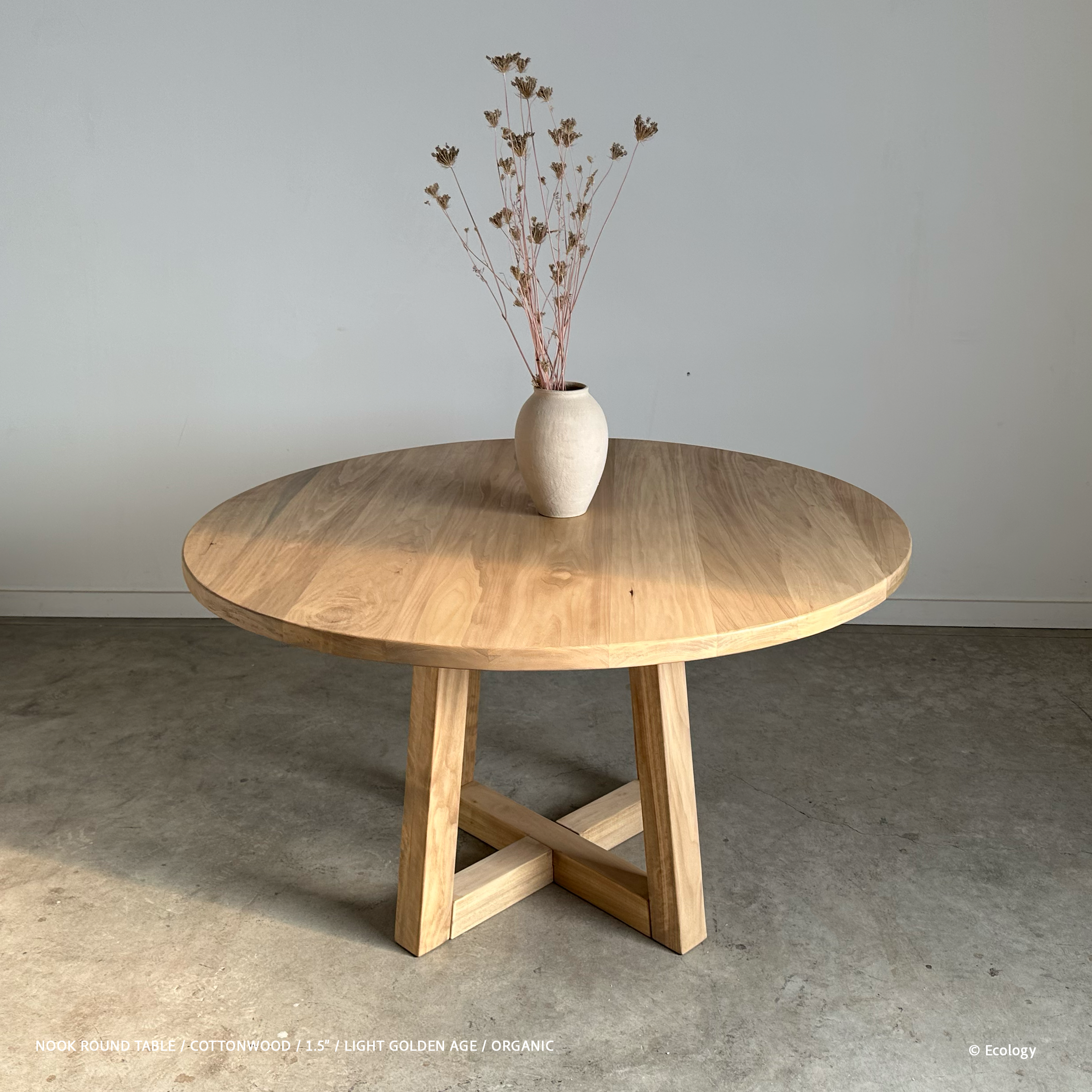 Nook Round Table
