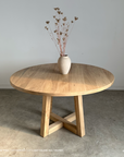 Nook Round Table