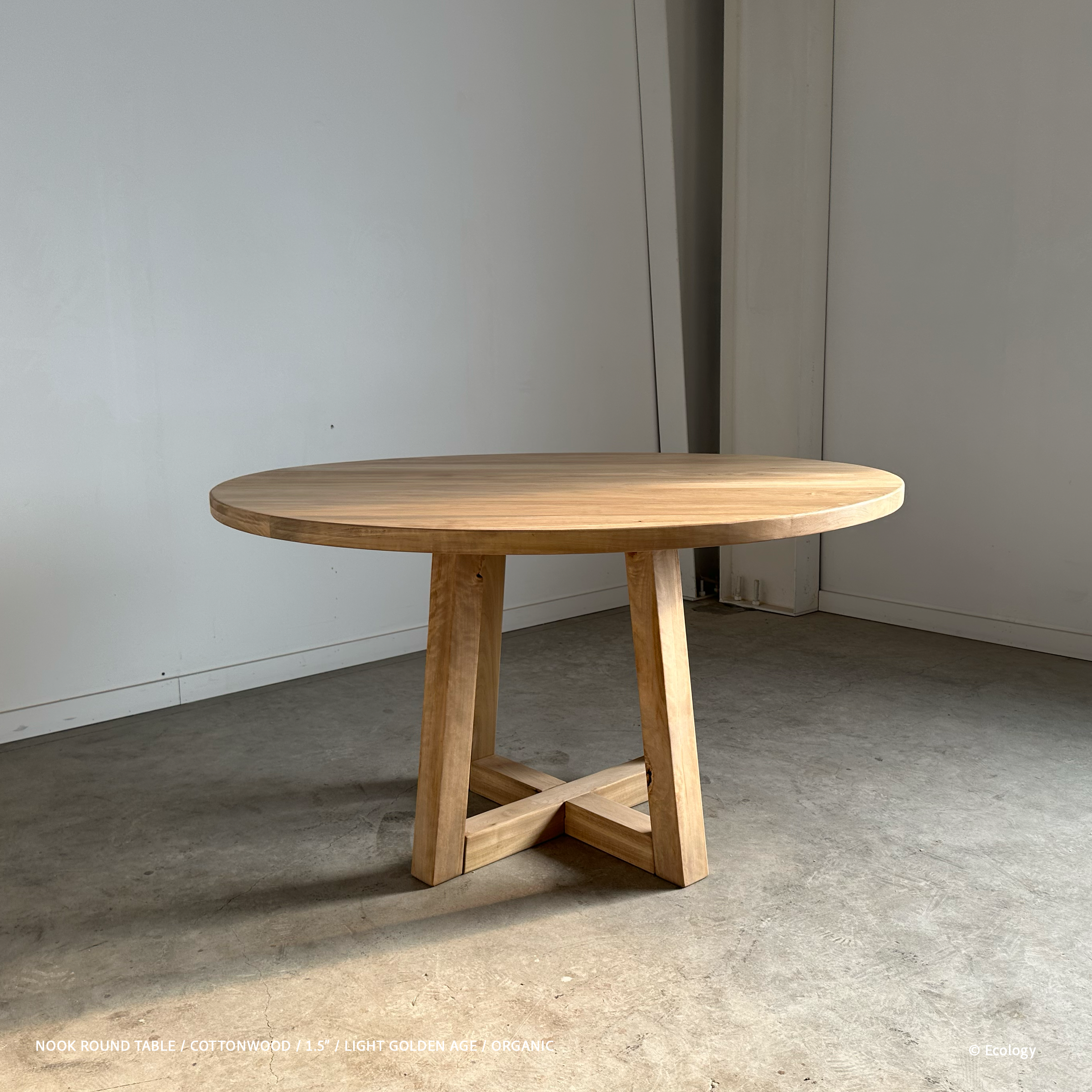 Nook Round Table
