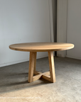 Nook Round Table