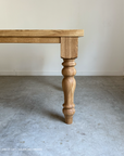 Russ Table