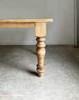 Russ Table