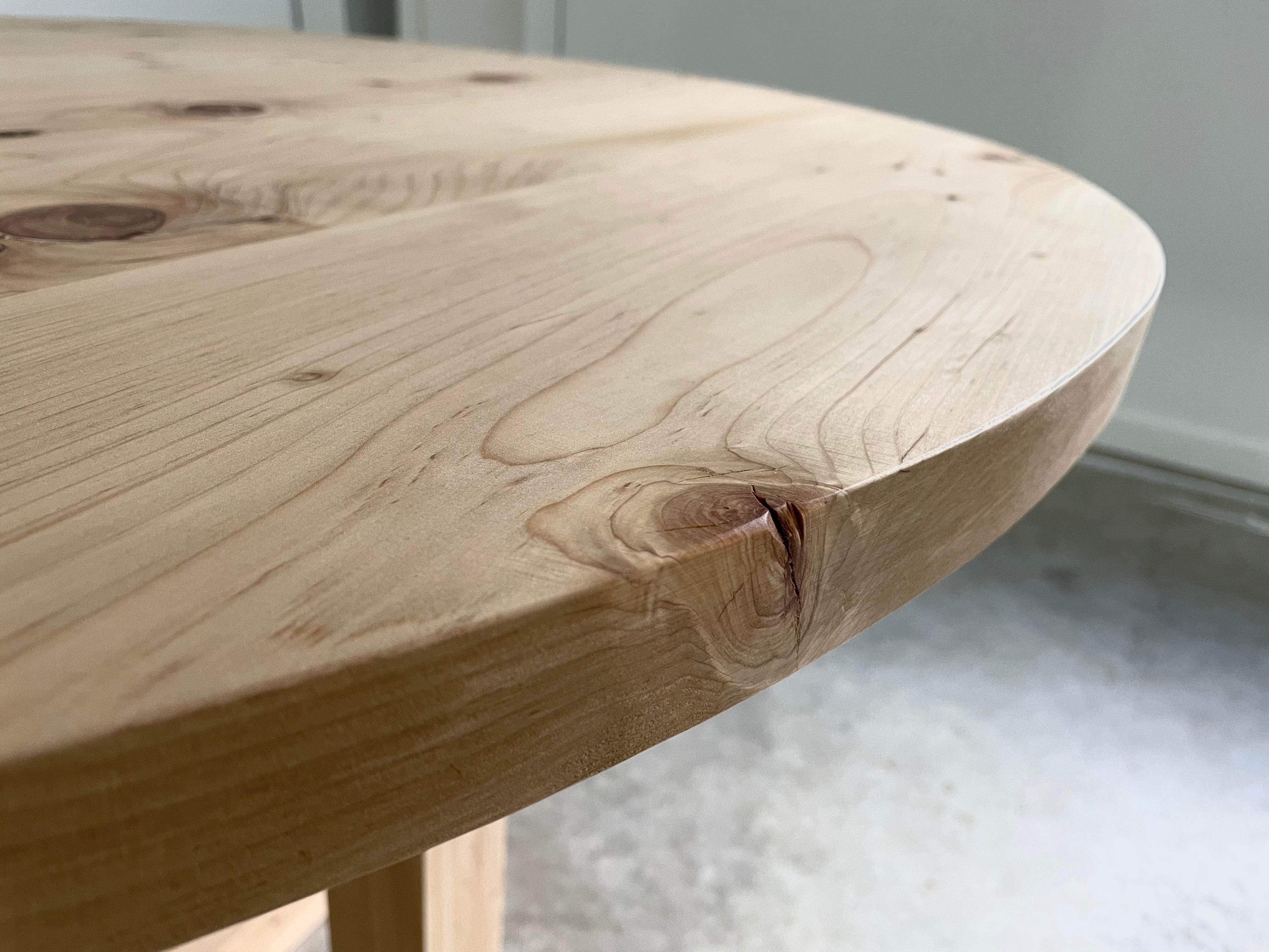 Quad Round Table